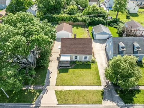 1950 W Bataan Dr, Kettering, OH 45420 photo 54