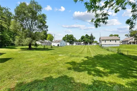 Exterior - 1135 S River St, Franklin, OH 45005 photo 5 of 5
