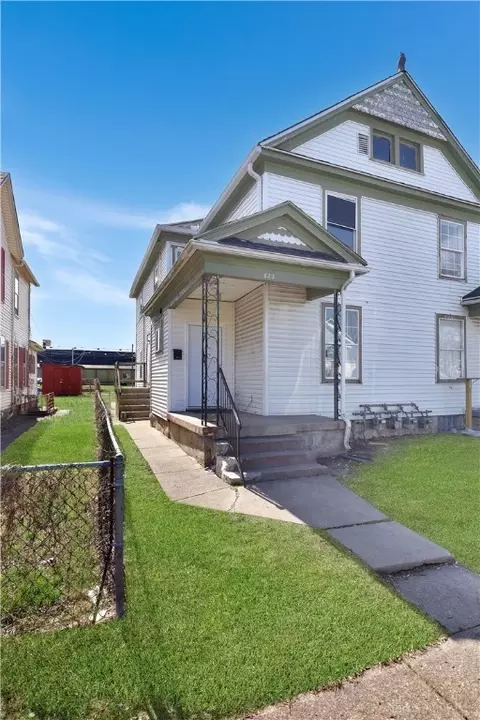 820-822 Huffman Ave, Dayton, OH 45403