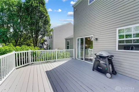 Exterior - 115 Pursley Ln, Springboro, OH 45066 photo 8 of 14