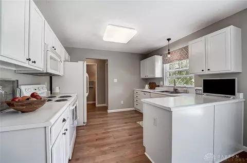 Kitchen - 115 Pursley Ln, Springboro, OH 45066 photo 1 of 8