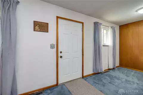 Entry Way - 2328 Acorn Dr, Kettering, OH 45419 photo 1 of 2