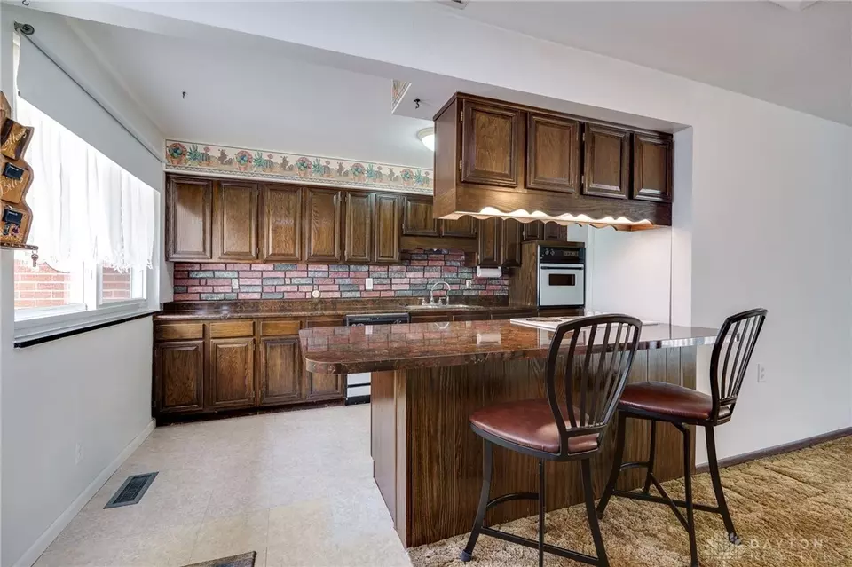 Kitchen - 2328 Acorn Dr, Kettering, OH 45419 photo 2 of 6