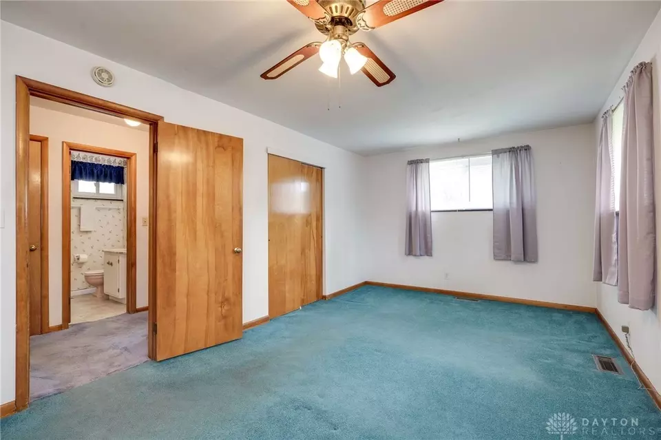 Bedroom - 2328 Acorn Dr, Kettering, OH 45419 photo 3 of 6