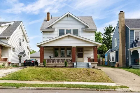 109 Maplelawn Dr, Dayton, OH 45405