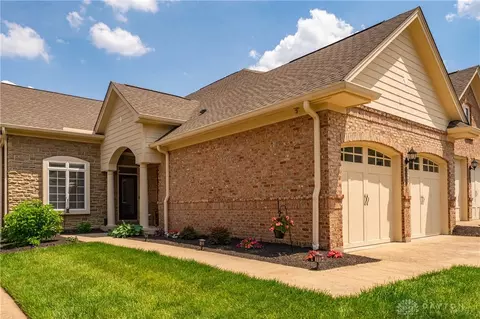 9590 Fox Creek Ln, Mason, OH 45040