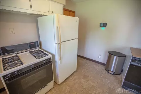 4301 Miriam Dr, Kettering, OH 45429 photo 13