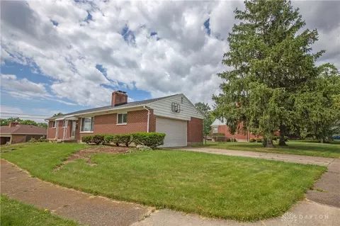 4301 Miriam Dr, Kettering, OH 45429 photo 2