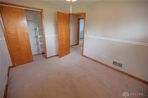 4301 Miriam Dr, Kettering, OH 45429 photo 23