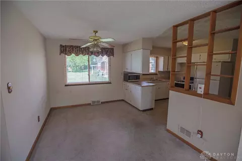 4301 Miriam Dr, Kettering, OH 45429 photo 9