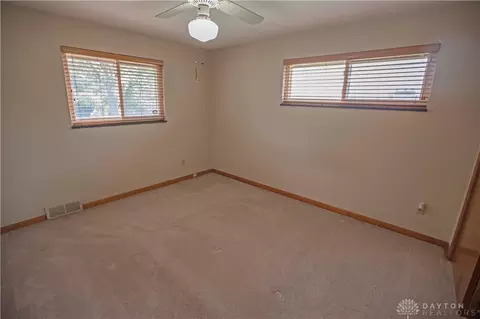 4301 Miriam Dr, Kettering, OH 45429 photo 21