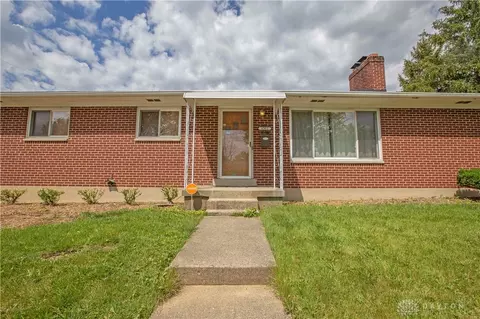4301 Miriam Dr, Kettering, OH 45429 photo 3