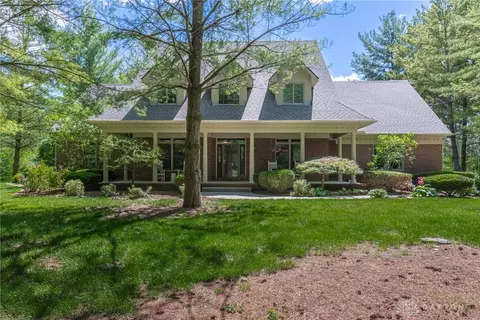 2930 River Edge Cir, Spring Valley, OH 45370