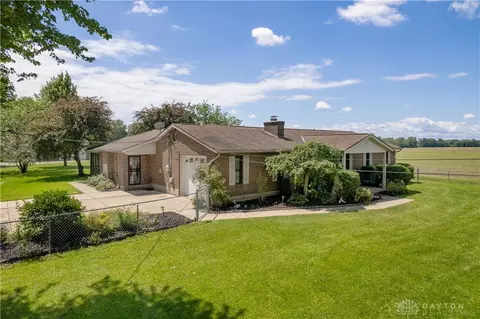 5000 Mchenry Rd, Pleasant Plain, OH 45162