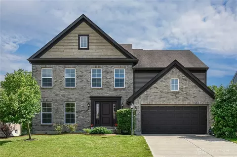 125 Clearsprings Dr, Springboro, OH 45066