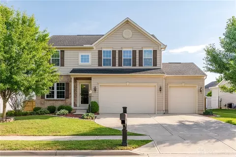 1478 Artesian Ln, Fairborn, OH 45324