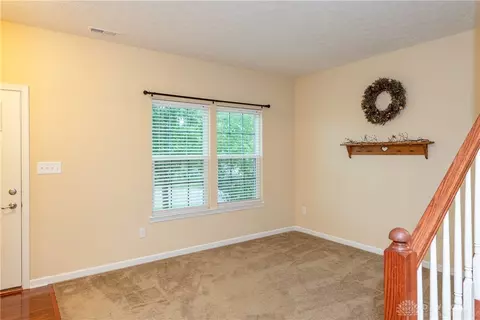 Living - 1478 Artesian Ln, Fairborn, OH 45324 photo 8 of 8