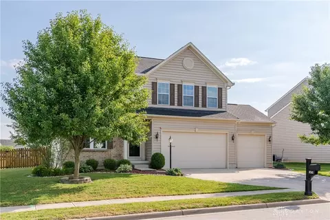 Exterior - 1478 Artesian Ln, Fairborn, OH 45324 photo 3 of 6