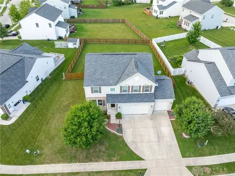 View/Area - 1478 Artesian Ln, Fairborn, OH 45324 photo 1 of 9