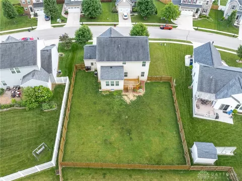 View/Area - 1478 Artesian Ln, Fairborn, OH 45324 photo 5 of 9