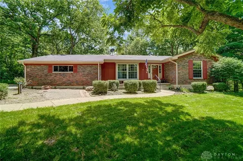 1356 Old Springfield Pike, Xenia, OH 45385