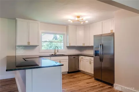 5381 Ormand Rd, Dayton, OH 45449 photo 7