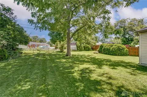 Exterior - 3430 Blocker Dr, Kettering, OH 45420 photo 9 of 10