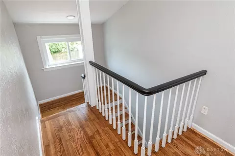 Entry Way - 912 Broad Blvd, Kettering, OH 45419 photo 3 of 3