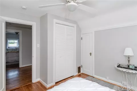 Bedroom - 912 Broad Blvd, Kettering, OH 45419 photo 6 of 6