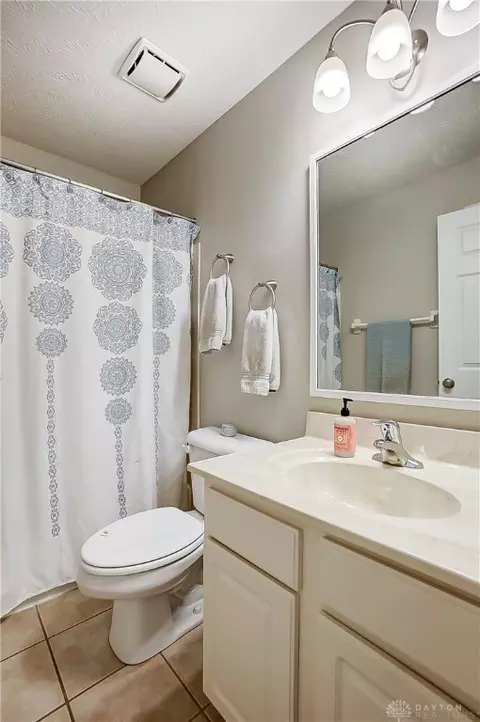 1340 Phoenix Pl, Kettering, OH 45420 photo 22