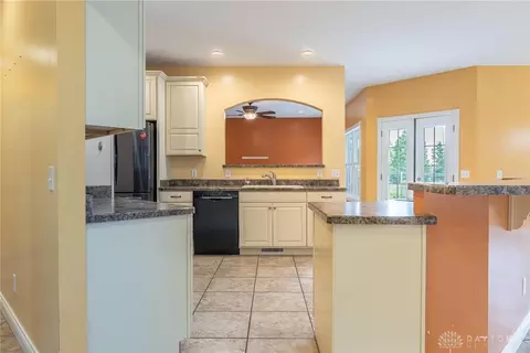 2451 Cook Rd, Spring Valley, OH 45370 photo 11