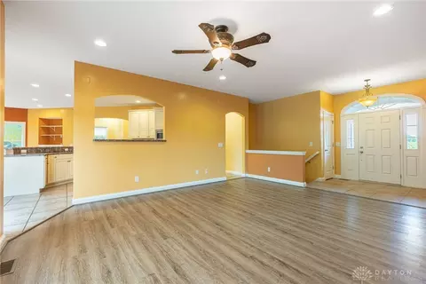 2451 Cook Rd, Spring Valley, OH 45370 photo 3