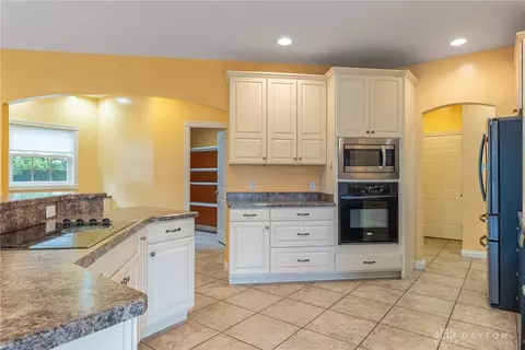 2451 Cook Rd, Spring Valley, OH 45370 photo 15