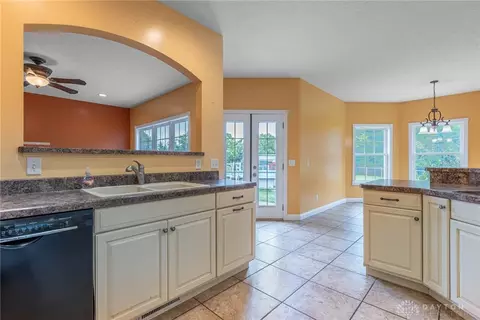 2451 Cook Rd, Spring Valley, OH 45370 photo 19