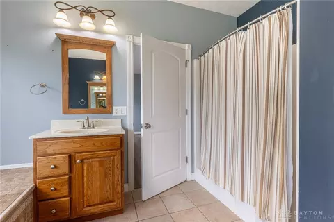 2451 Cook Rd, Spring Valley, OH 45370 photo 33