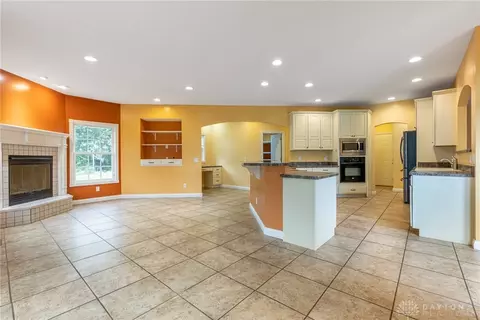 2451 Cook Rd, Spring Valley, OH 45370 photo 8