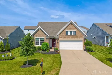 1339 Huntwick Ln, Maineville, OH 45039