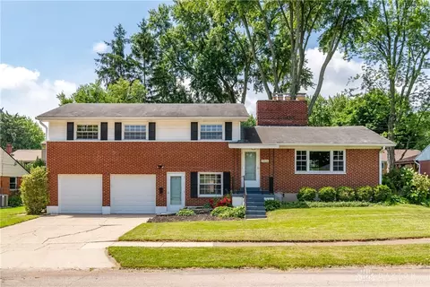 950 Lawnwood Ave, Dayton, OH 45429