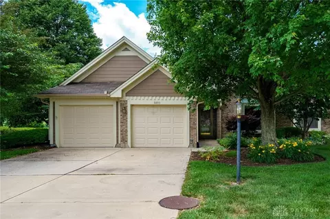 6893 Tifton Green Trl, Centerville, OH 45459