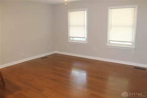 1112 Tabor Ave, Dayton, OH 45420 photo 11