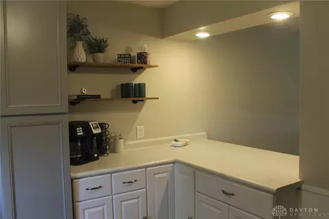 1112 Tabor Ave, Dayton, OH 45420 photo 7