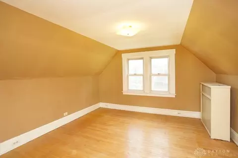Bedroom - 1507 Saint Clair Ave, Cincinnati, OH 45231 photo 4 of 6