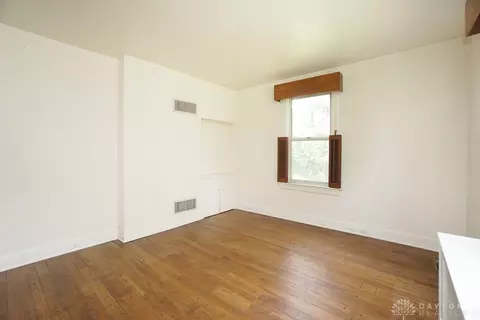 Bedroom - 1507 Saint Clair Ave, Cincinnati, OH 45231 photo 1 of 6
