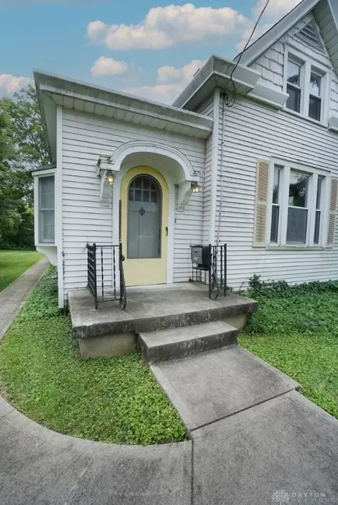 Exterior - 1507 Saint Clair Ave, Cincinnati, OH 45231 photo 1 of 4