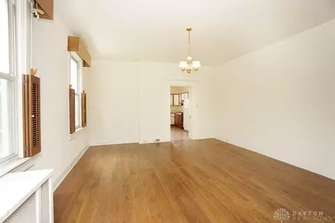 Living - 1507 Saint Clair Ave, Cincinnati, OH 45231 photo 6 of 6