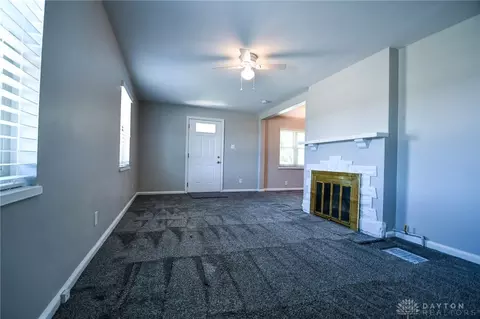 220 Schuyler Dr, Kettering, OH 45429 photo 5