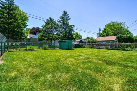 220 Schuyler Dr, Kettering, OH 45429 photo 30