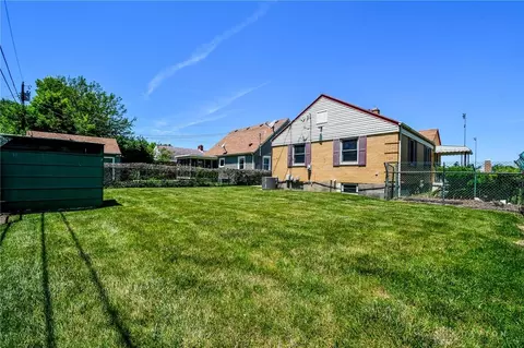 220 Schuyler Dr, Kettering, OH 45429 photo 29