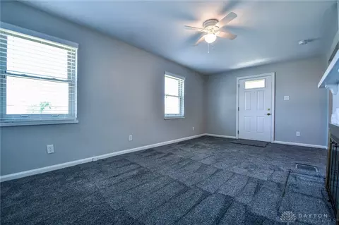 220 Schuyler Dr, Kettering, OH 45429 photo 6