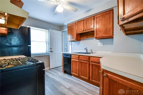 220 Schuyler Dr, Kettering, OH 45429 photo 9